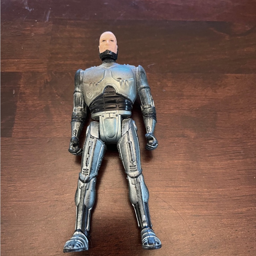 VNTG 1988 Kenner Orion Robocop Ultra Police Action Figure; no helmet, 4.5” tall